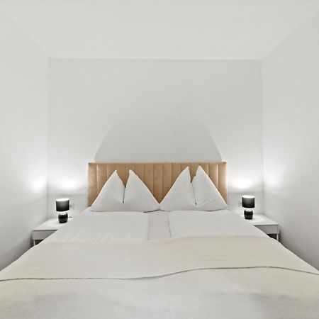 Ferienwohnung Stilvolles Zuhause Mit Terrasse Bruck an der Mur Exterior foto